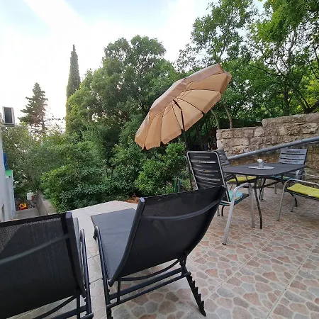 Beach 3* Klenovica