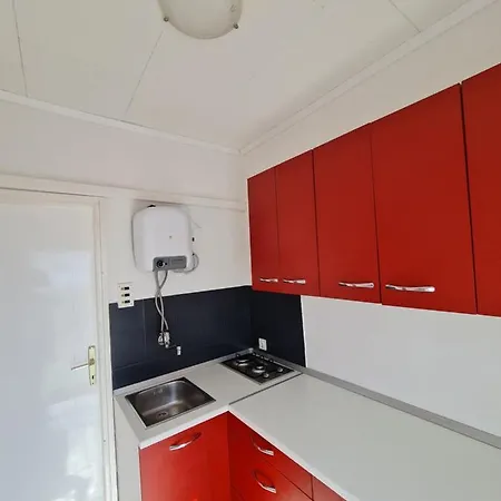 Beach Guest house 3*