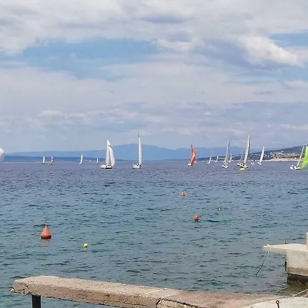 Beach 3* Klenovica
